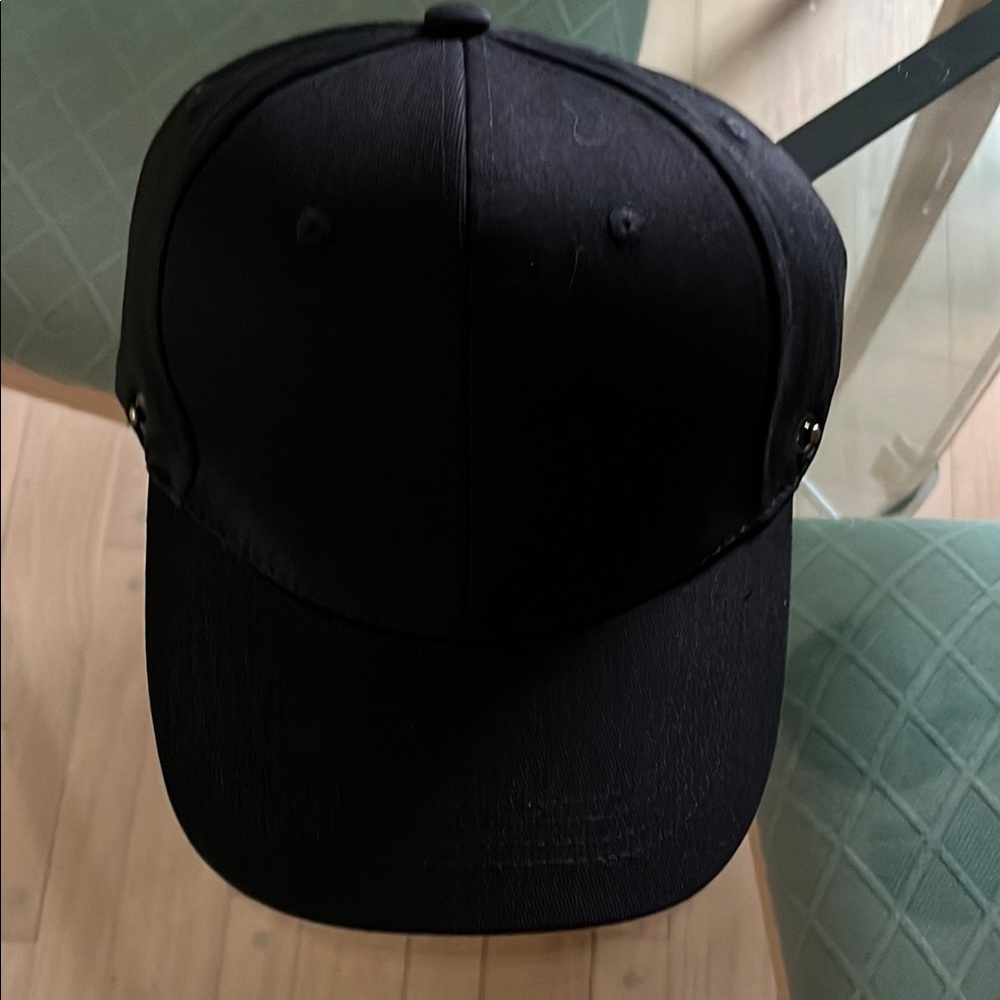Black Baseball Cap